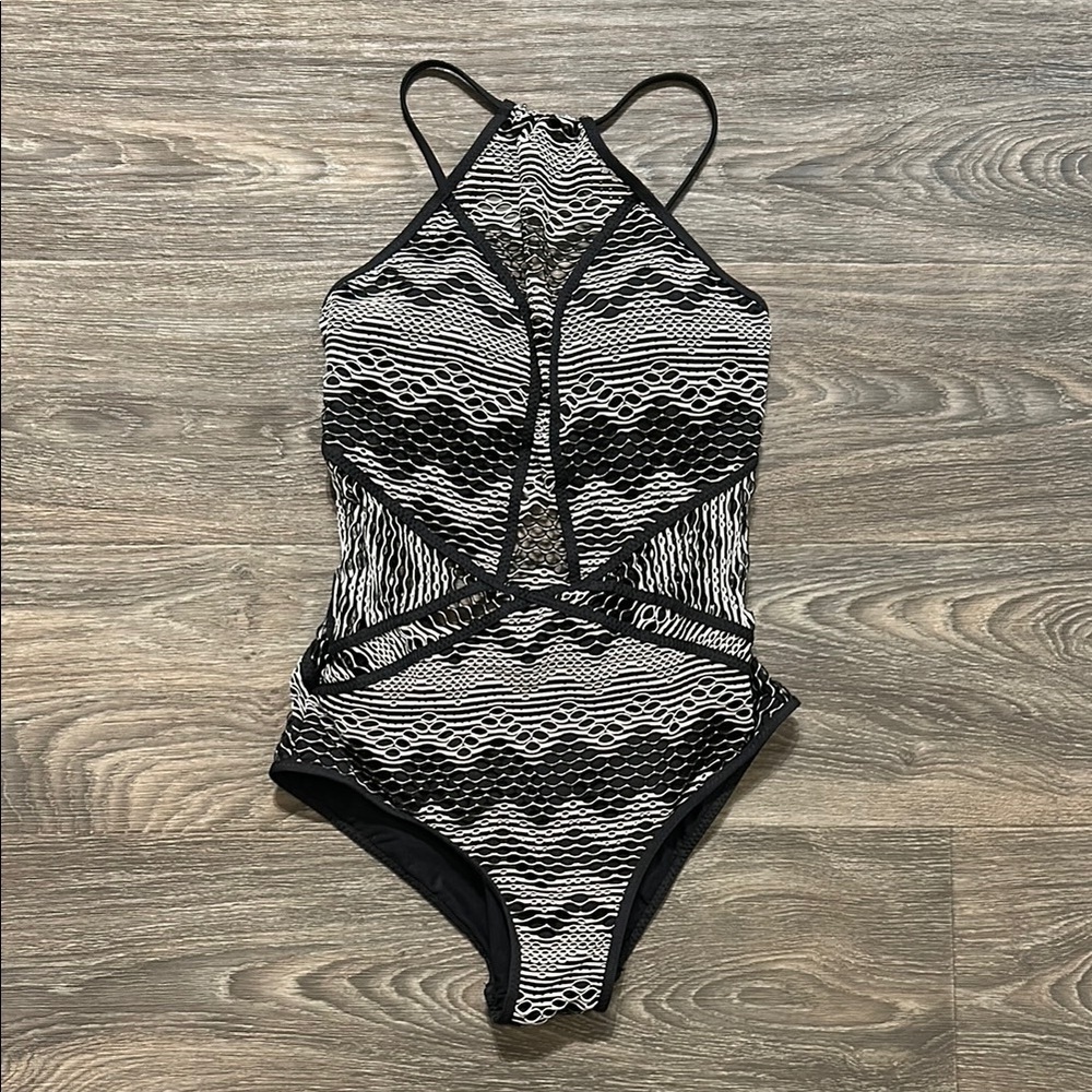 Becca Small Reveal High Neck One Piece Swimsuit Black Crochet White L16616